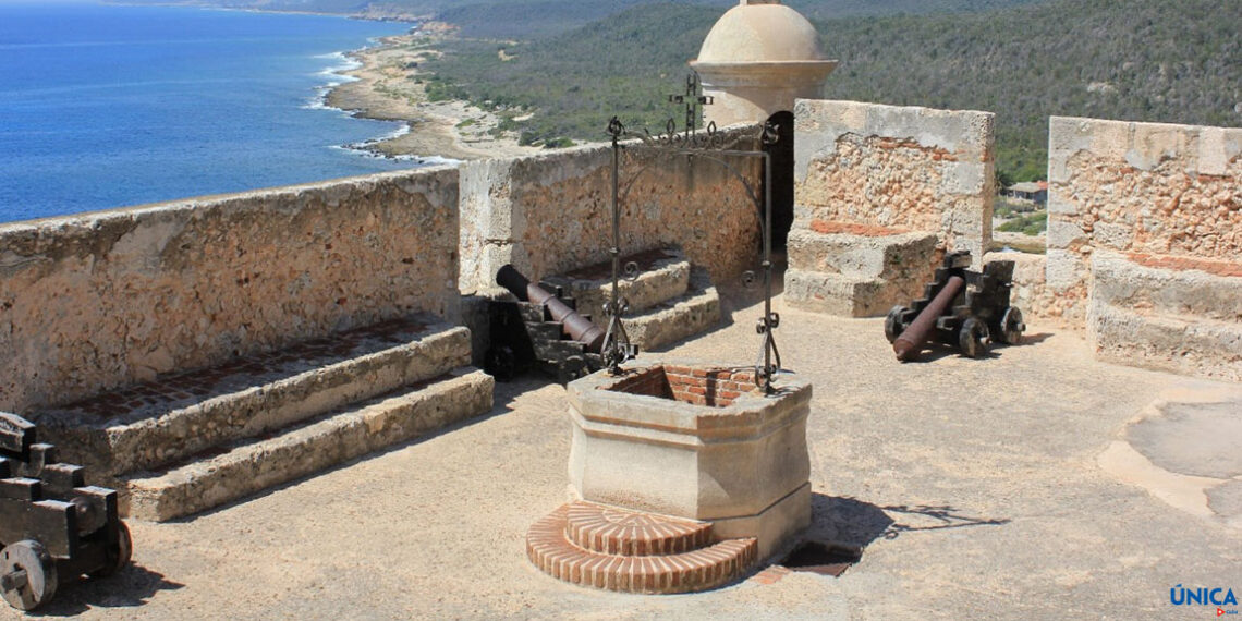 Castillo De San Pedro de La Roca Del Morro